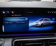Mercedes-Benz V300d 4MATIC AMG Line, Black optik, Slovenské, Servis grátis, ťažné, Multibeam