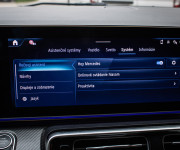 Mercedes-Benz V300d 4MATIC AMG Line, Black optik, Slovenské, Servis grátis, ťažné, Multibeam