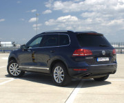 Volkswagen Touareg II 3.0 V6 TDI, 180kw BlueMotion, R-Line, AT8 DSG