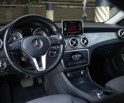 Mercedes-Benz GLA 180 d