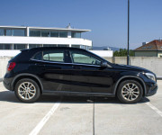 Mercedes-Benz GLA 180 d