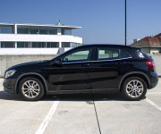 Mercedes-Benz GLA 180 d