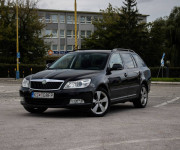 Škoda Octavia Combi 2.0 TDI CR DPF Ambiente DSG