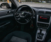 Škoda Octavia Combi 2.0 TDI CR DPF Ambiente DSG