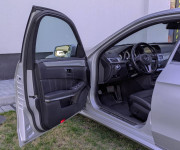 Mercedes-Benz E trieda Sedan 350 CDI BlueTEC Avantgarde 4matic