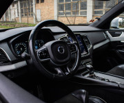 Volvo XC90 D5 235k R-design 7 miestne, plná história, vymenené rozvody, ťažné zariadenie