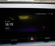 KIA Sportage 1.6 T-GDi 7DCT Platinum, 1. majiteľ, nelakované, park pack, ťažné, záruka