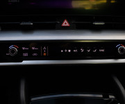 KIA Sportage 1.6 T-GDi 7DCT Platinum, 1. majiteľ, nelakované, park pack, ťažné, záruka