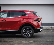 KIA Sportage 1.6 T-GDi 7DCT Platinum, 1. majiteľ, nelakované, park pack, ťažné, záruka