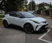 Toyota C-HR 1.8 GR, hybrid