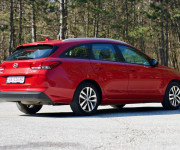 Hyundai i30 CW 1.4i Family