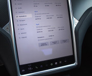 Tesla Model S 75