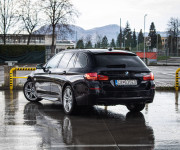 BMW Rad 5 Touring M550d xDrive MPacket, nové rozvody, po veľkom servise v krásnom stave, nová S