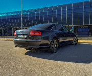 Audi A8 4.2 FSI V8 quattro tiptronic