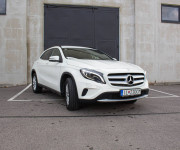 Mercedes-Benz GLA Mercedes 220d 4MATIC