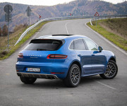 Porsche Macan Turbo PDK, Sport Chrono pack, Vzduchový podvozok, Panoráma, odpočet DPH