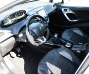 Peugeot 2008 1.6 BlueHDi 100 Allure