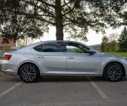 Škoda Superb L&K 2.0 TSi 4x4 DSG Full výbava
