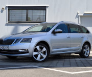 Škoda Octavia Combi 2.0 TDI 110kW Elegance