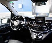 Mercedes-Benz V trieda V250 d lang Avantgarde 4MATIC A/T