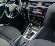Škoda Octavia Combi 3 . DSG