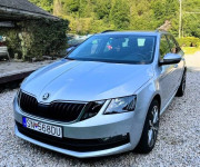 Škoda Octavia Combi 3 . DSG