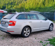 Škoda Octavia Combi 3 . DSG