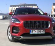 Jaguar E-Pace 2.0 I4 D165 MHEV R-Dynamic SE AWD