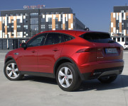 Jaguar E-Pace 2.0 I4 D165 MHEV R-Dynamic SE AWD