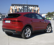 Jaguar E-Pace 2.0 I4 D165 MHEV R-Dynamic SE AWD