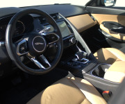 Jaguar E-Pace 2.0 I4 D165 MHEV R-Dynamic SE AWD