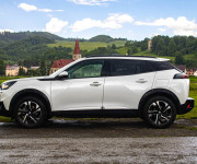 Peugeot 2008 e- Allure 136k