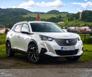 Peugeot 2008 e- Allure 136k