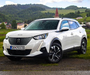 Peugeot 2008 e- Allure 136k