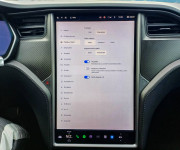 Tesla Model S 75D 4x4 386kW, Premium Konektivita, Panoráma, Autopilot