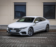 Volkswagen Arteon 2.0 TSI DSG R-Line, Slovenské, Nelakované, V záruke, TOP STAV!