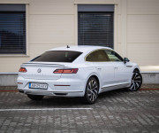 Volkswagen Arteon 2.0 TSI DSG R-Line, Slovenské, Nelakované, V záruke, TOP STAV!