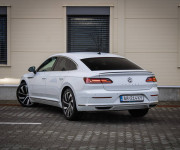 Volkswagen Arteon 2.0 TSI DSG R-Line, Slovenské, Nelakované, V záruke, TOP STAV!