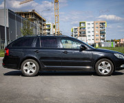 Škoda Octavia Combi 2.0 TDI Elegance, Po servise, nelakované