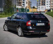 Škoda Octavia Combi 2.0 TDI Elegance, Po servise, nelakované