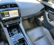 Jaguar F-Pace 2.0D I4 240k R-Sport AWD A/T