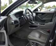 Jaguar F-Pace 2.0D I4 240k R-Sport AWD A/T