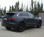Jaguar F-Pace 2.0D I4 240k R-Sport AWD A/T