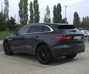 Jaguar F-Pace 2.0D I4 240k R-Sport AWD A/T