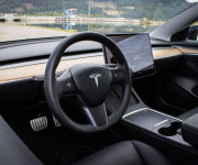 Tesla Model 3 Performance 82kWh Batéria, FSD-najvyšší autopilot, nelakované, DPH