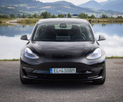 Tesla Model 3 Performance 82kWh Batéria, FSD-najvyšší autopilot, nelakované, DPH