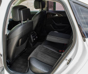 Audi A6 3.0 TDI 160kW quattro S tronic, Strešné okno, S-line