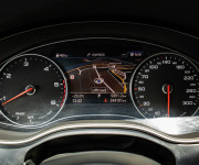 Audi A6 3.0 TDI 160kW quattro S tronic, Strešné okno, S-line