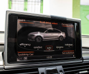 Audi A6 3.0 TDI 160kW quattro S tronic, Strešné okno, S-line