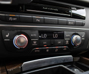 Audi A6 3.0 TDI 160kW quattro S tronic, Strešné okno, S-line